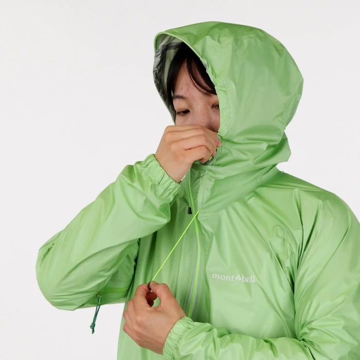 mont-bell フード付きライトグリーンジャケット バーサライト ジャケット Women's | Montbell Europe