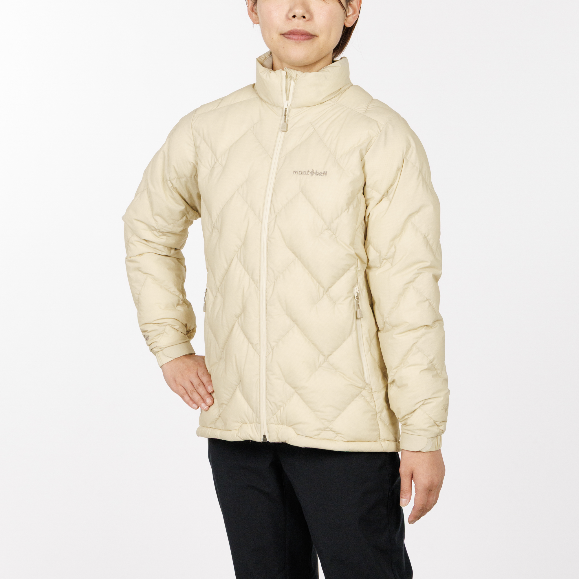 mont-bell キルティングダウンジャケット ベージュ Permafrost Light Down Jacket Women's | Montbell America
