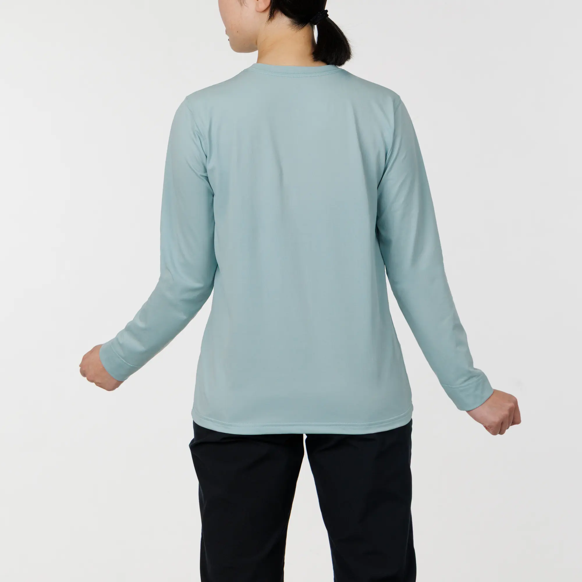 WIC.UVテクト ロングスリーブT Women's | Montbell Japan