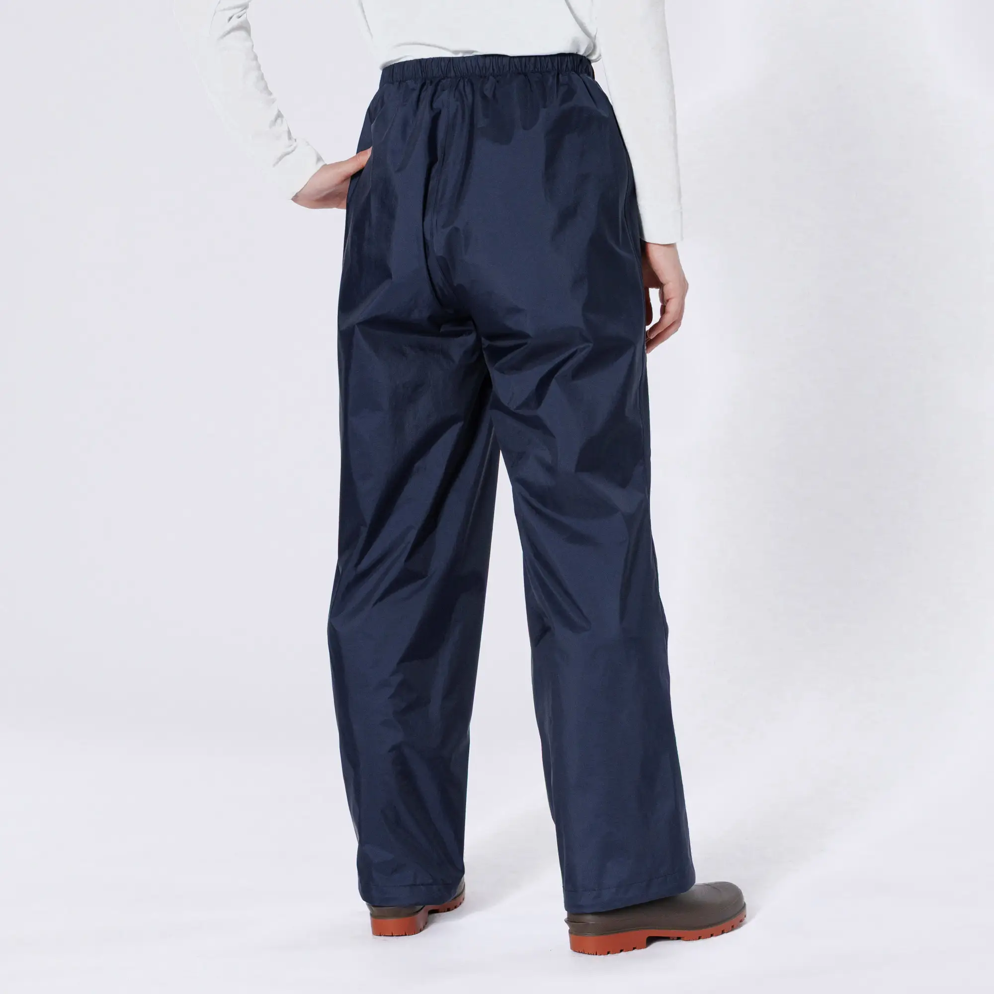 レインワーカー パンツ Women's | Montbell Japan