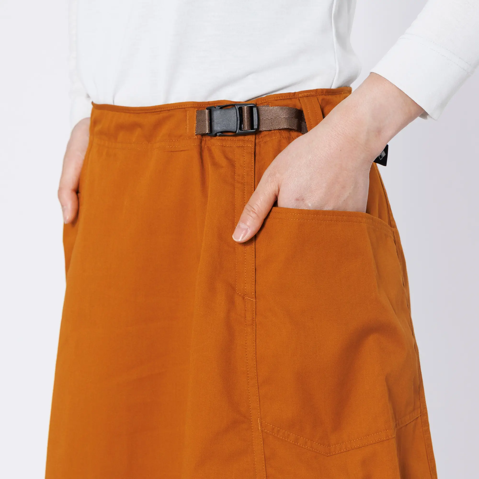 コアスパン ロングスカート | Montbell Japan