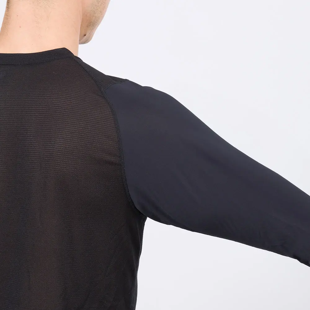 montbell　zeo-line cool mesh 薄手メンズ　2枚セット 2307139_40_bk.webp